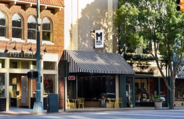 Mac Tabby Cat Cafe – Salisbury