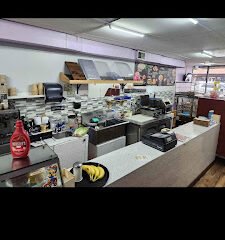 Machys Deli & Bakery