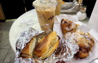 Madman Espresso & Bagels