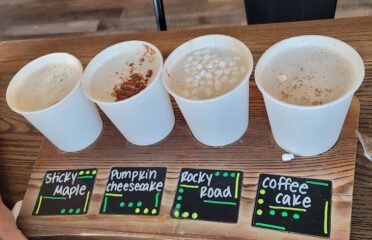 Maple Bakery & Coffee House
