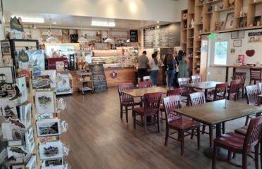 Me Oh My Coffee and Pie Laporte