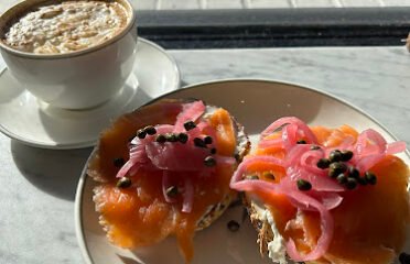 Mend Coffee & Goods