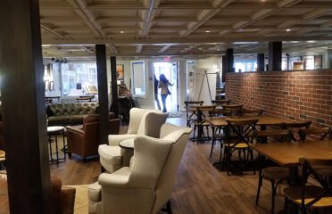 Met Coffee House & Fine Art Gallery