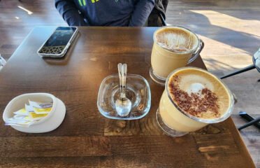 Moka Roots Coffee House