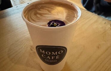 Momo cafe