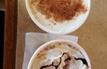 Mountain Coffee & Tropical Drinks