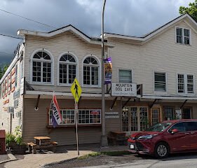 Mountain Dog Cafe