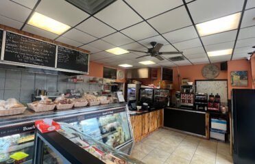Nonnas Cafe