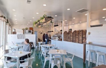 Noontide Coffee + Kitchen