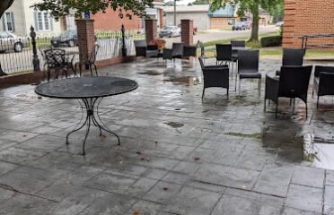 Olde City Cafe and Bar