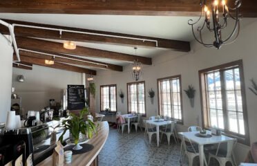 Paridae Cafe