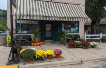 Parkway Market & Coffeehouse