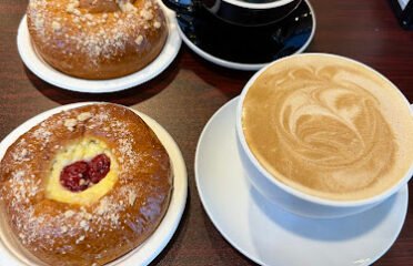 Plenty European Coffee Shop