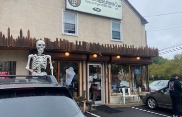 Pot Heads Coffee House