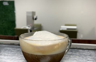 Rochelle’s Coffee~Tea~Smoothie Bar