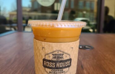 Ross House Coffee at 320 W Mag