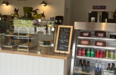 Salty Pup Coffeehouse & Bakeshop