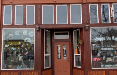Shoppe On Main