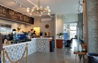 Simones Coffee & Tea