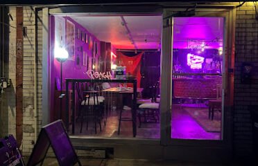 Social House Cafe 2 Grand street