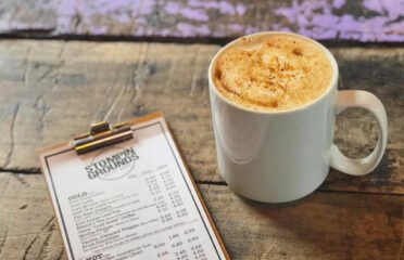 StompinÃ¢â‚¬â„¢ Grounds Coffee House