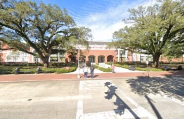 Student Union/Taft Parking Side