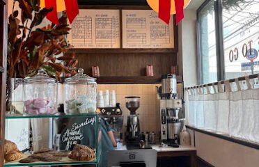 Sundays Off CafÃƒÂ©