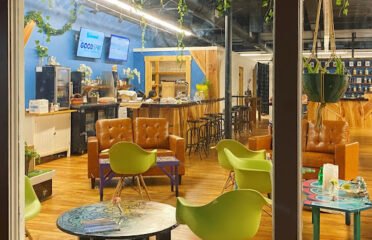 THE GOOD SPOT Apothecary Wellness Lounge