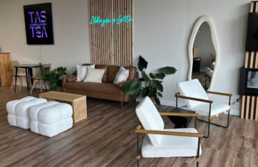 Tastea Coffee and Boba Lounge