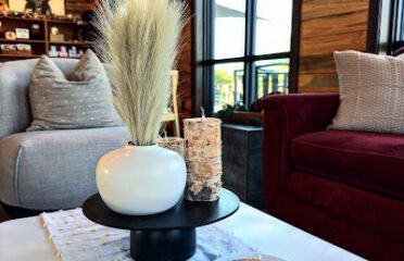 Tea and Rose Coffee and Boba Tea shop