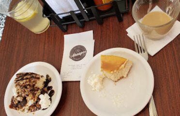 The Ahnapee Creamery & Cafe