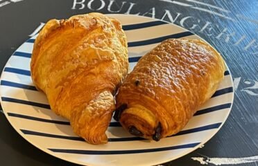 The Mermaid Lounge Cafe