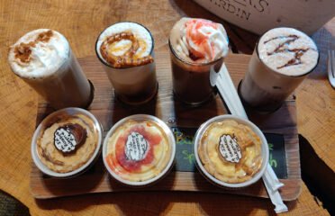 The Oasis Coffee Shop & More