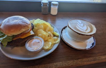 The Red Hen Cafe & Bakery