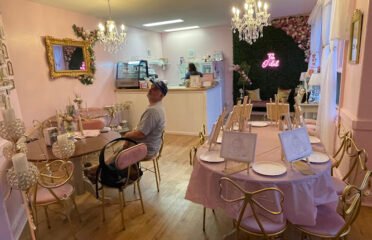 The Tea Party by Little Stars Cakery