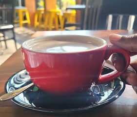 The Vibes Cafe & Restaurant