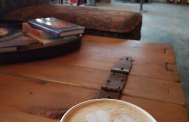 TiaÃ¢â‚¬â„¢s House of Coffee