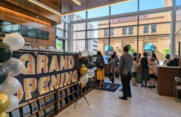 Town Center Cold Pressed – The Main