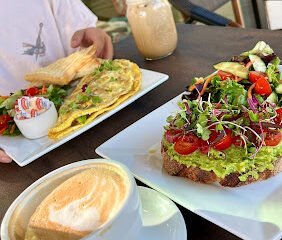 Twinty Cafe