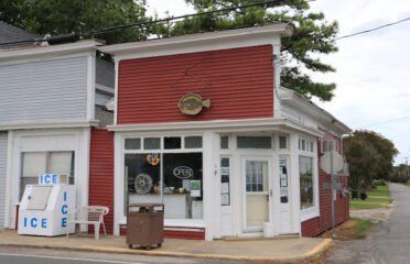 Wachapreague General Store and Cafe
