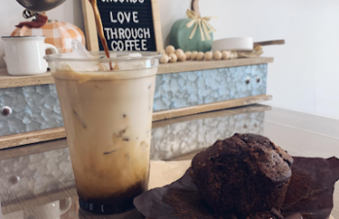 Wall Stompin’ Grounds Coffee House