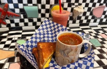 Waters Cafe