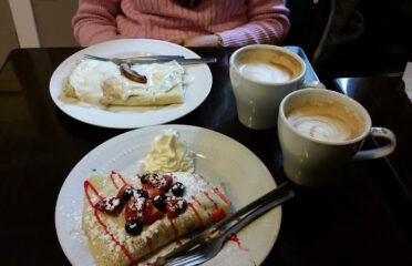 Wunderbar Coffee & Crepes