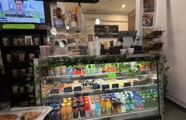 Yohevet Coffee Shop NY