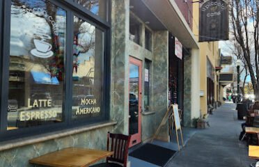 il Piccolo Caffe