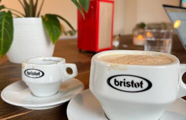 it’s a hidden cafe